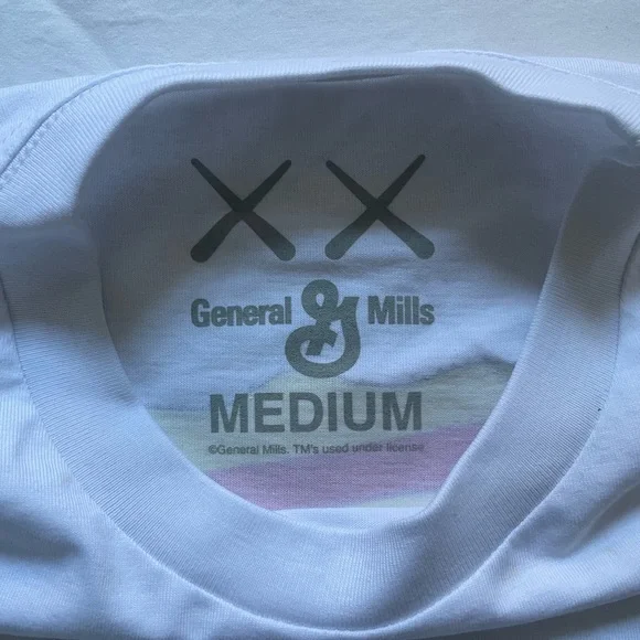 KAWS x Monsters Boo-Berry t-shirt collab with General Mills - Picture 3 of 6
